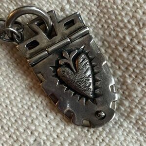 Rare Vintage KARA VARIAN BAKER 19” Necklace